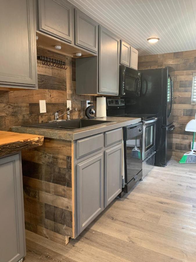 Dillon Ave Homes Cheyenne Zimmer foto
